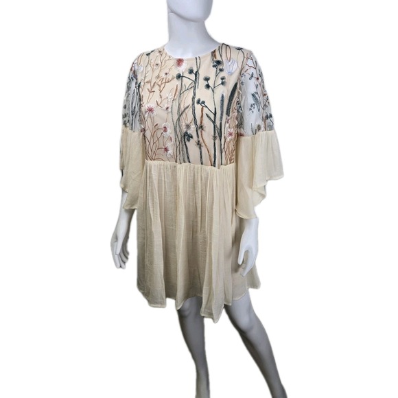 Altar'd State Dresses & Skirts - Altard State Embroidered Mini Dress 3/4 Bell Sheer Sleeve Boho Babydoll Medium